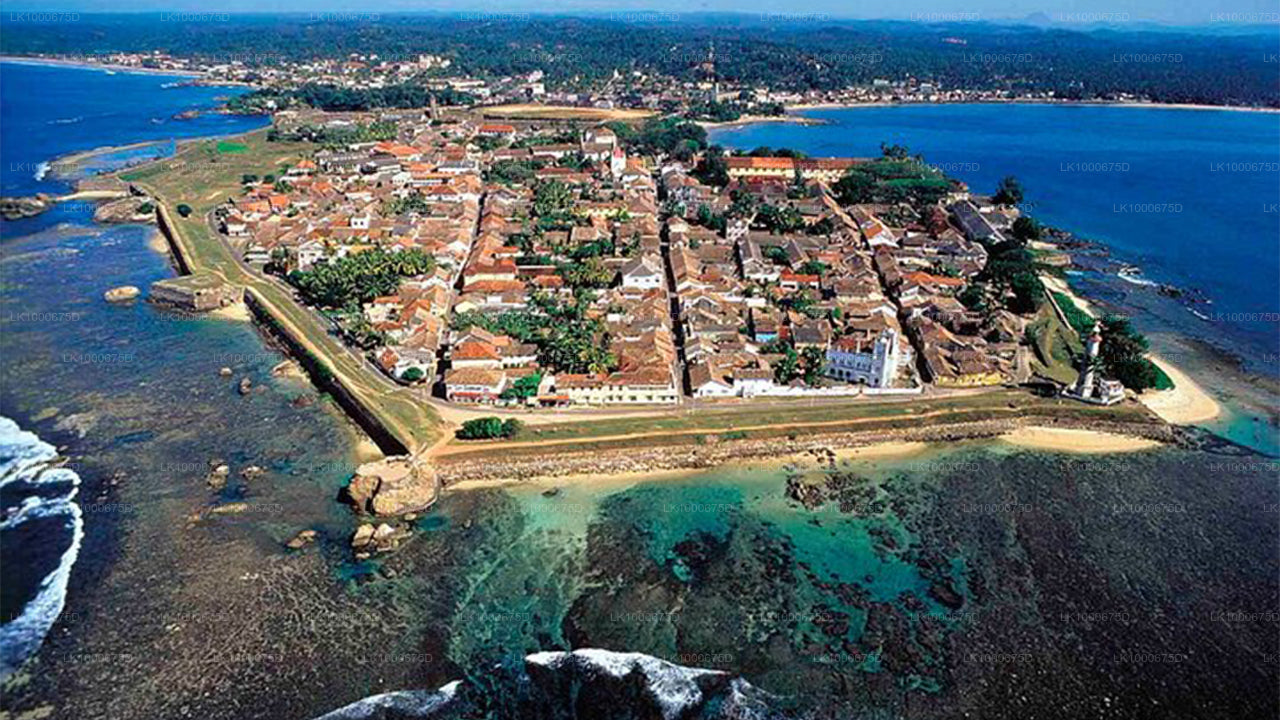 Handungoda and Galle from Dikwella City (Private Day Tour)