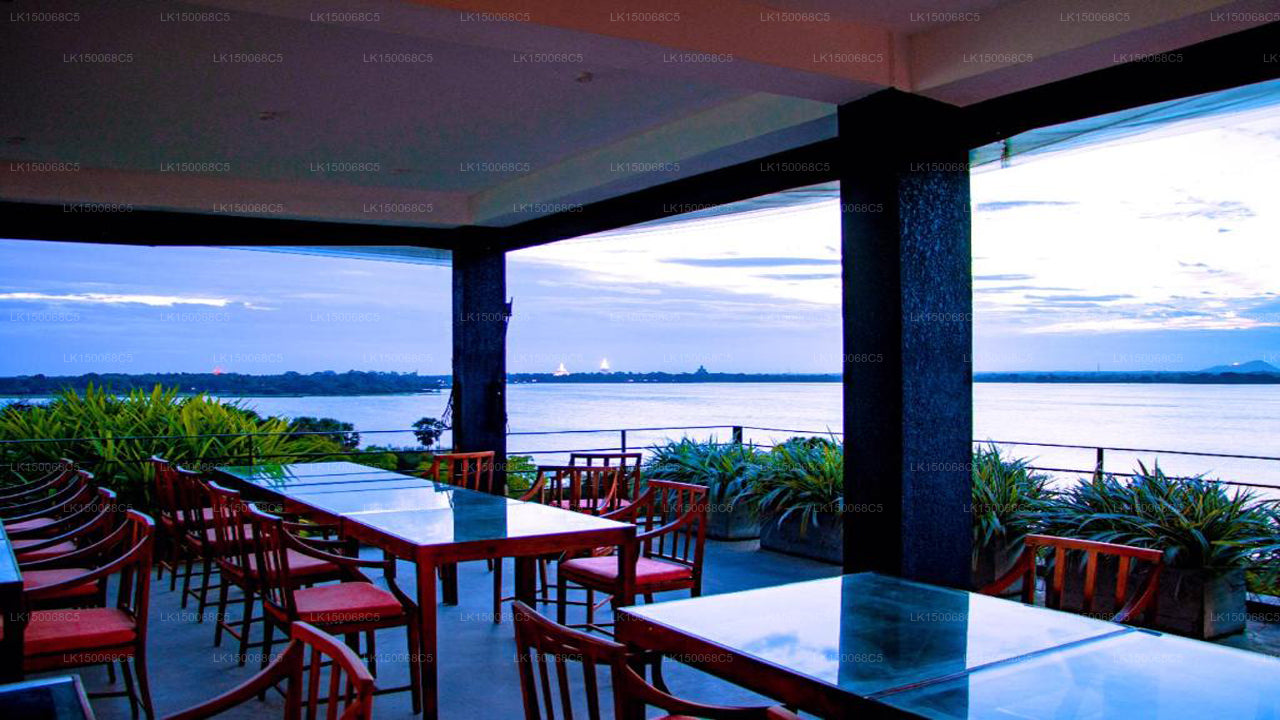 Hotel Lake Forest, Anuradhapura