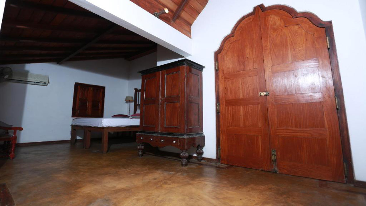 Vila Kusum, Galle